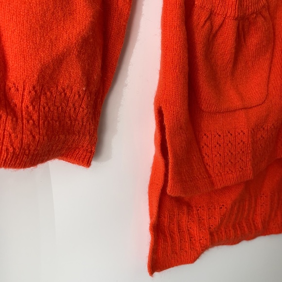 Cashmere Charlie and Robin Button cardigan Sweater - Picture 5 of 8